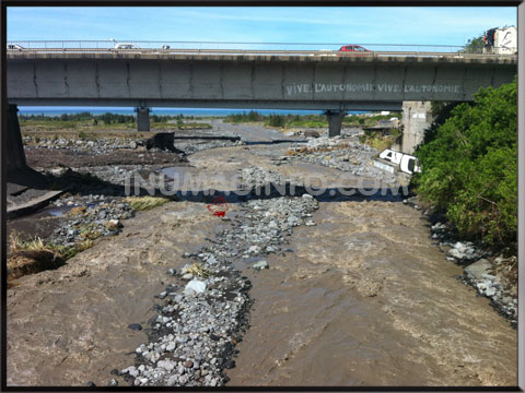 PONT DETRUIT SUITE A DUMILE A LA REUNION - inumaginfo.com